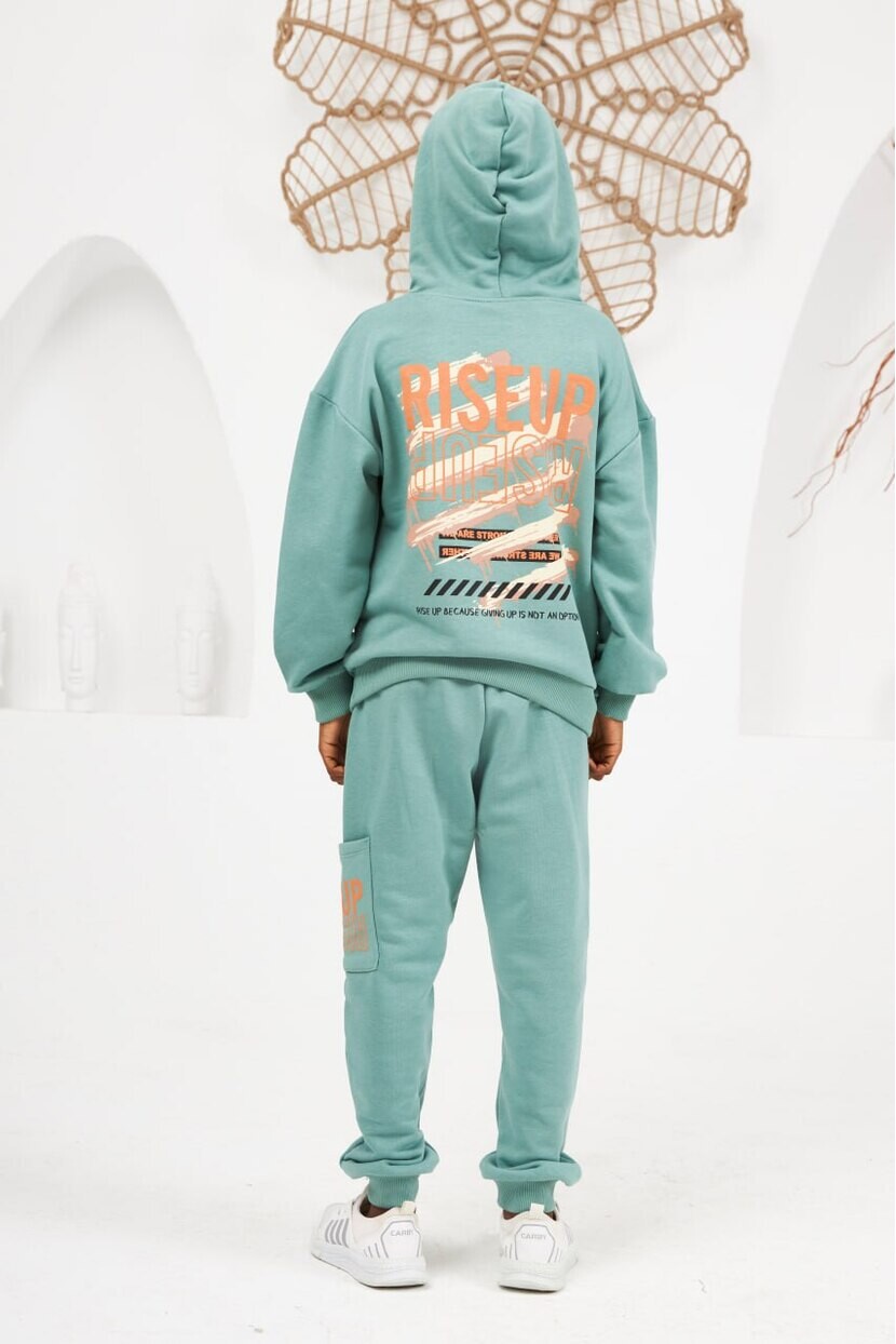 ERKEK KAPŞONLU EŞOFMAN TAKIMI