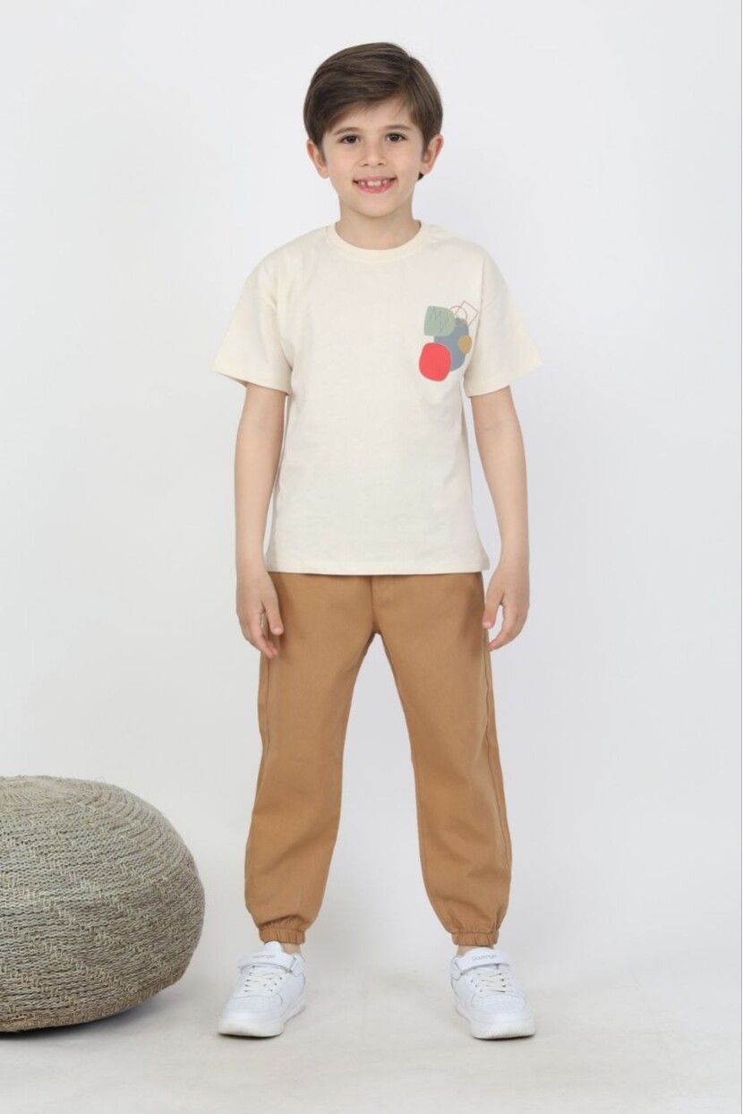 ERKEK MEVSİMLİK T-SHİRT PANTOLON TAKIM