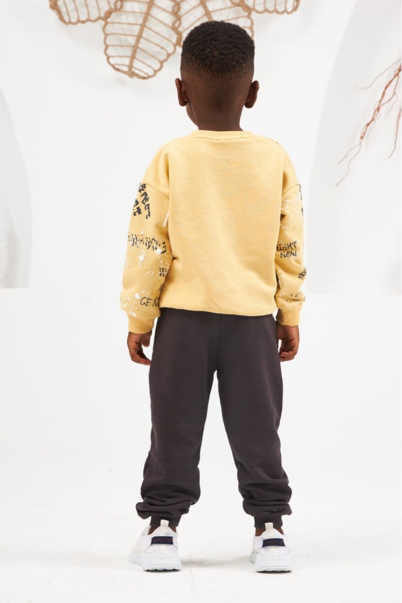 ERKEK SARI RENK YAZILI EŞOFMAN TAKIMI