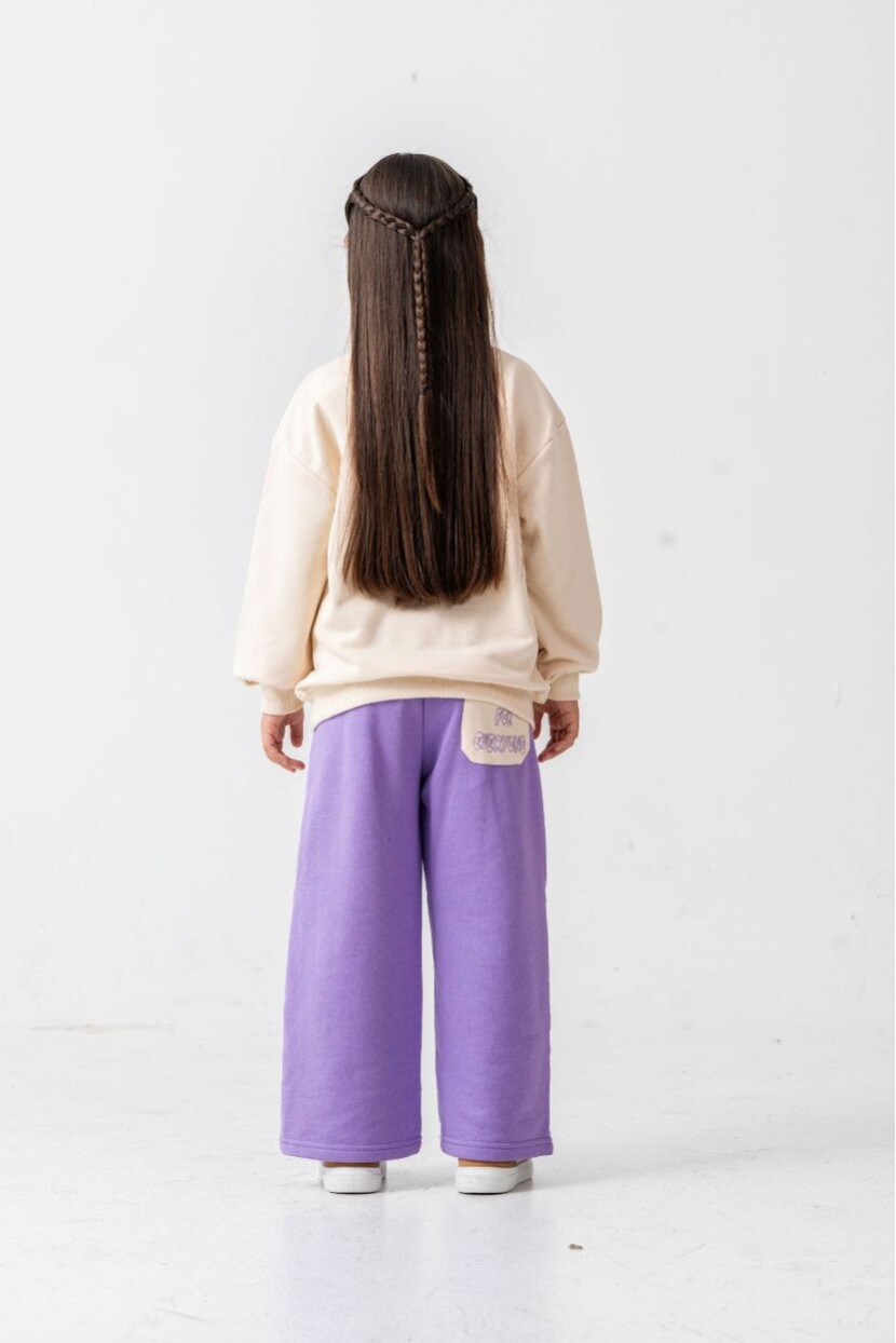 KIZ ÇİÇEK DETAYLI EŞOFMAN TAKIMI