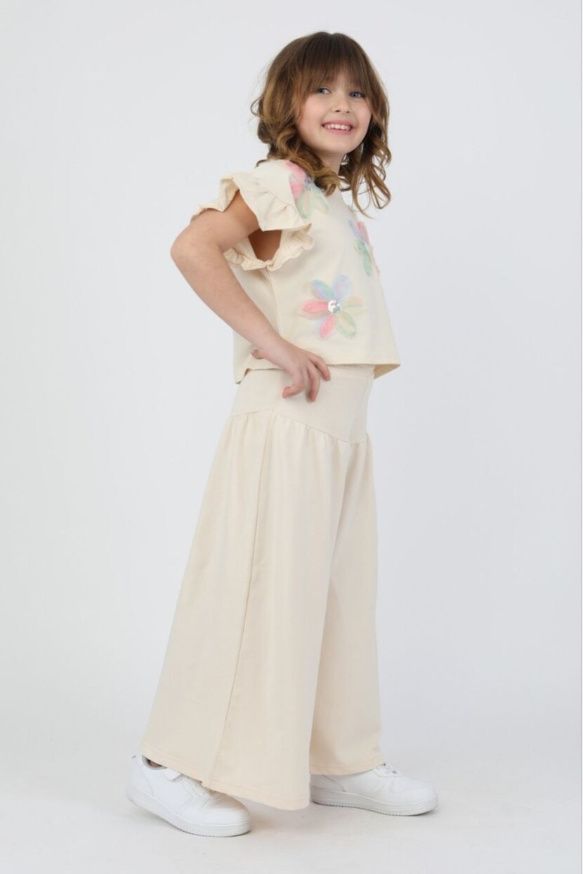 KIZ ÇİÇEKLİ TAKIM