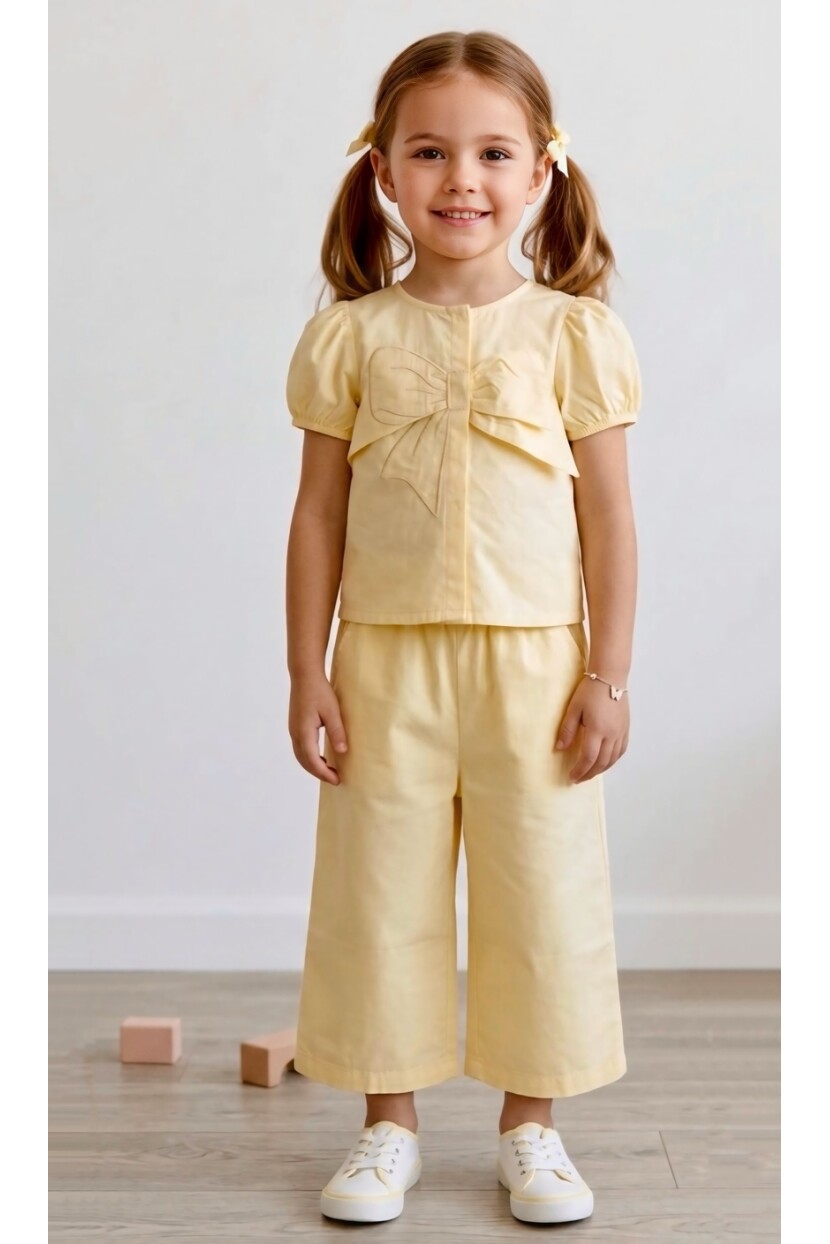 KIZ FİYONK DETAYLI DOKUMA GÖMLEK PANTOLON TAKIM