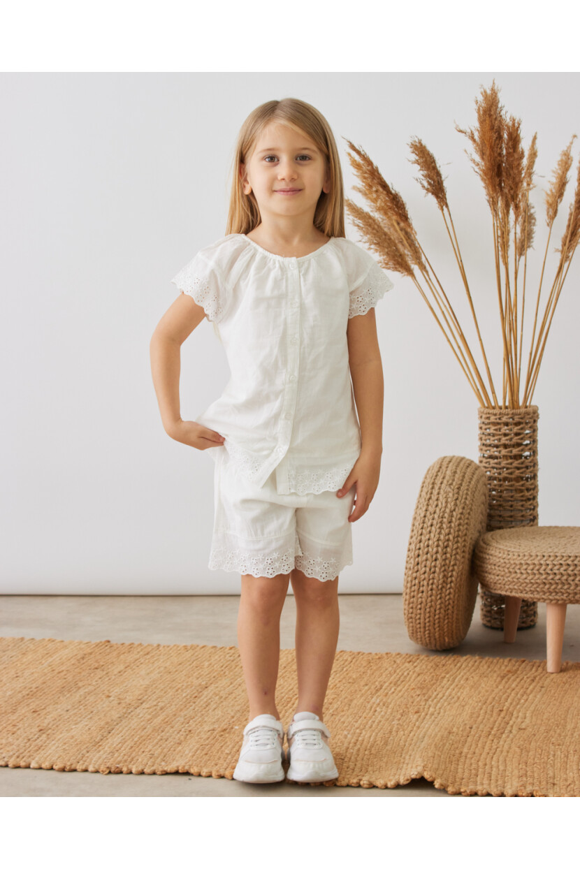 KIZ NAKIŞLI ŞORTLU TAKIM