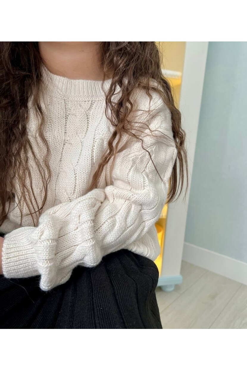 KIZ SELANİK ÖRGÜLÜ TRİKO KAZAK