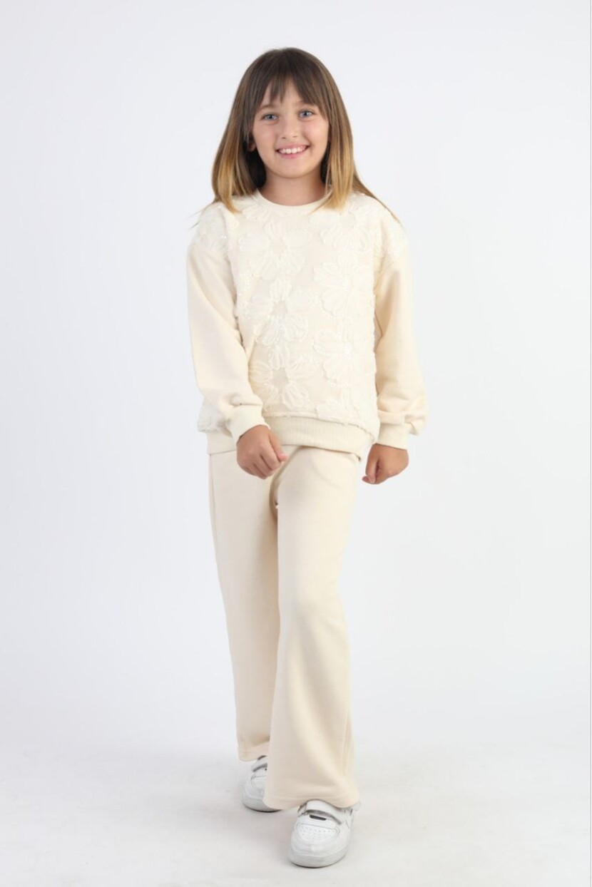 KIZ ZAMBAK DETAYLI EŞOFMAN TAKIMI