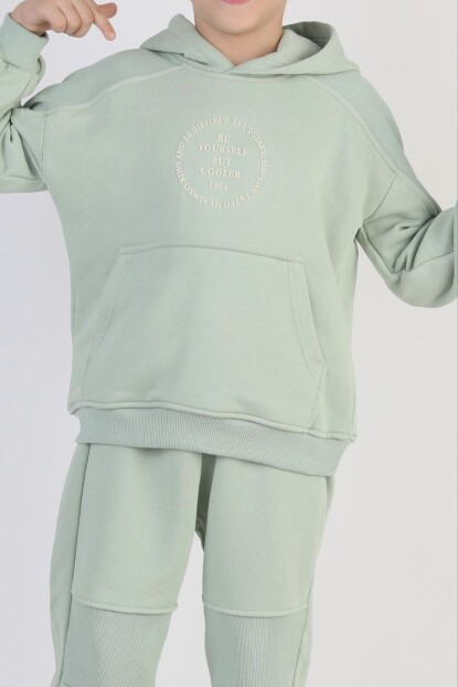 ERKEK KAPŞONLU EŞOFMAN TAKIMI