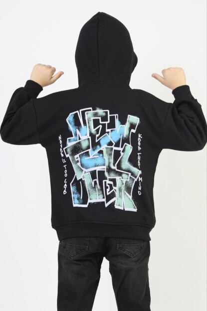 ERKEK KAPŞONLU GRAFİTİ YAZILI SWEATSHİRT
