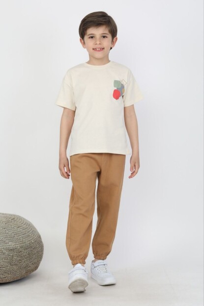 ERKEK MEVSİMLİK T-SHİRT PANTOLON TAKIM