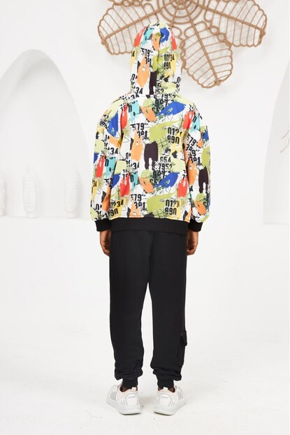 ERKEK RENK BASKILI EŞOFMAN TAKIMI