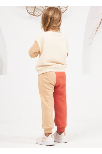 KIZ BASKILI EŞOFMAN TAKIMI