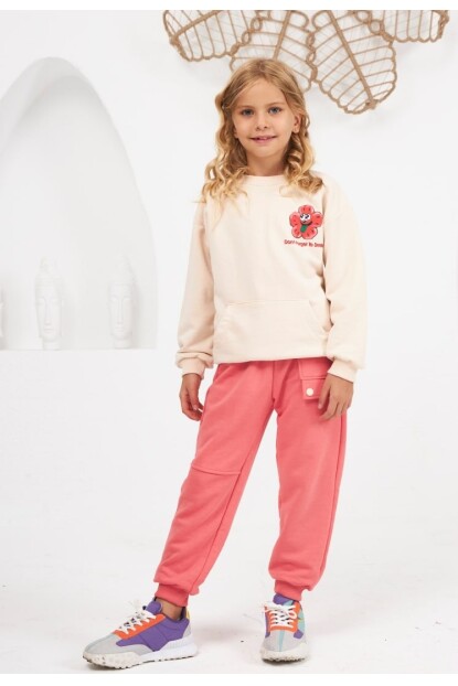 KIZ ÇİÇEK DESENLİ EŞOFMAN TAKIMI