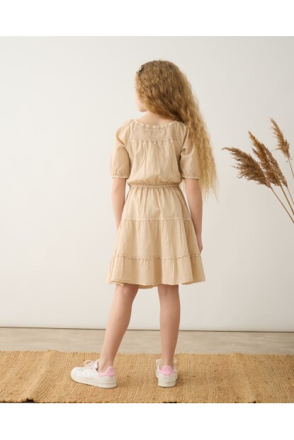 KIZ KISA KOLLU ELBİSE