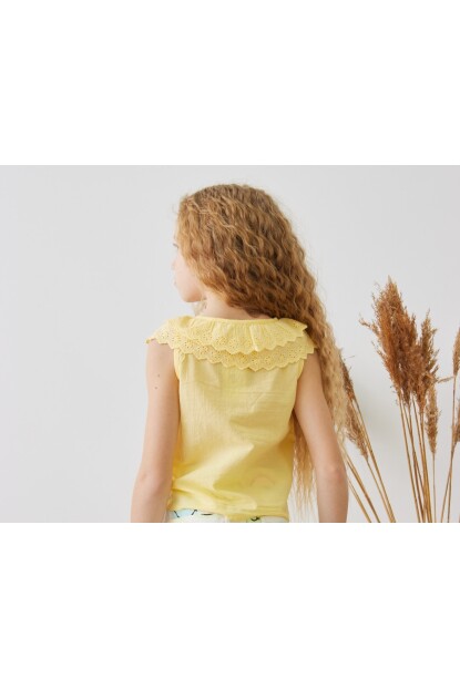 KIZ YAKASI NAKIŞ DESENLİ GÖMLEK