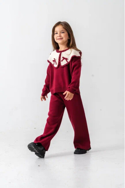 YAKA FİYONKLU TRİKO TAKIM