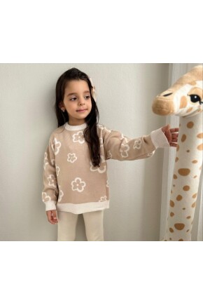 KIZ ÇİÇEK DESENLİ TRİKO KAZAK