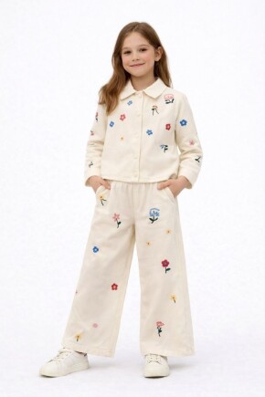 KIZ ÇİÇEK NAKIŞ SÜSLEMELİ GABARDİN TAKIM