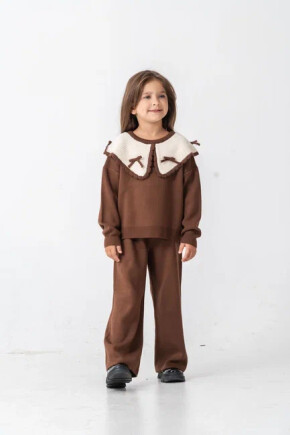 KIZ YAKA FİYONKLU TRİKO TAKIM